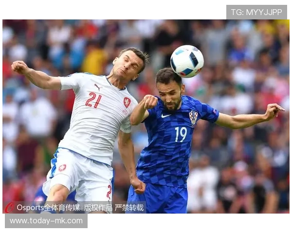 格里马尔多精准传中助球队打破僵局