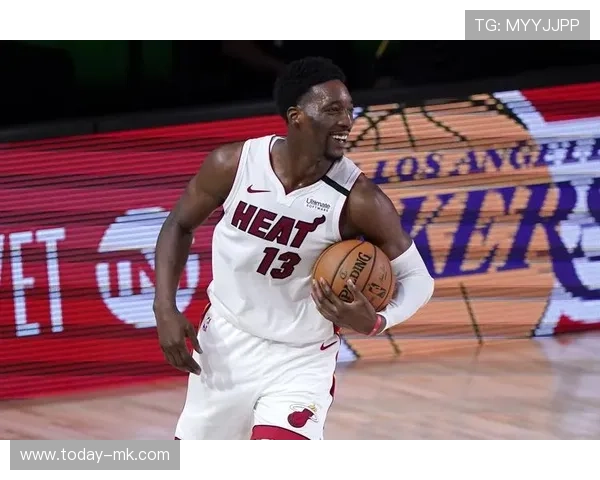 阿德巴约展现防守统治力,成球队防线新基石